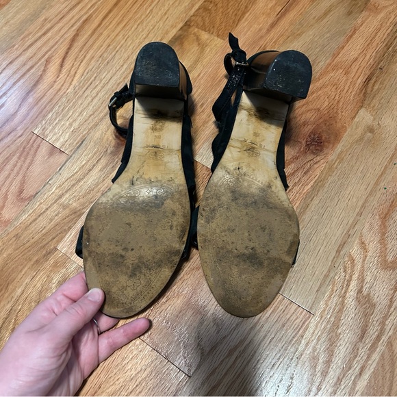 Used black women’s heels - Picture 6 of 7